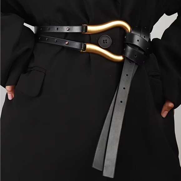 Affordable Fashion Finds Accessories - Black  Double-Strap Waist Belt with Gold Hardware